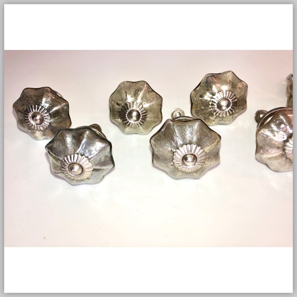 🎉HP🎉 ANTHROPOLOGIE Mercury Glass Melon Vintage Look Cabinet Knobs Set of 10 - Picture 3 of 4